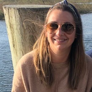 Meet your Posher, Alexandra